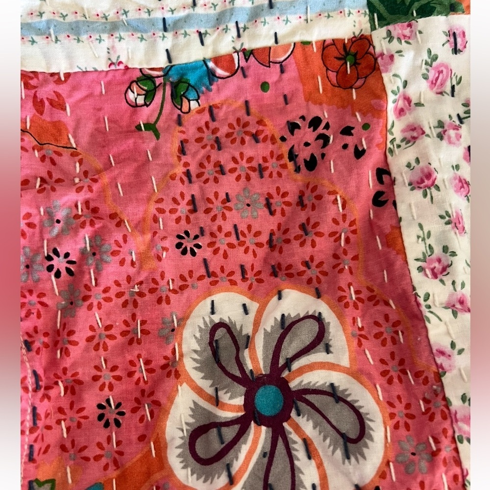 ERIN MADE HANDMADE TOP - Picture 8 of 10